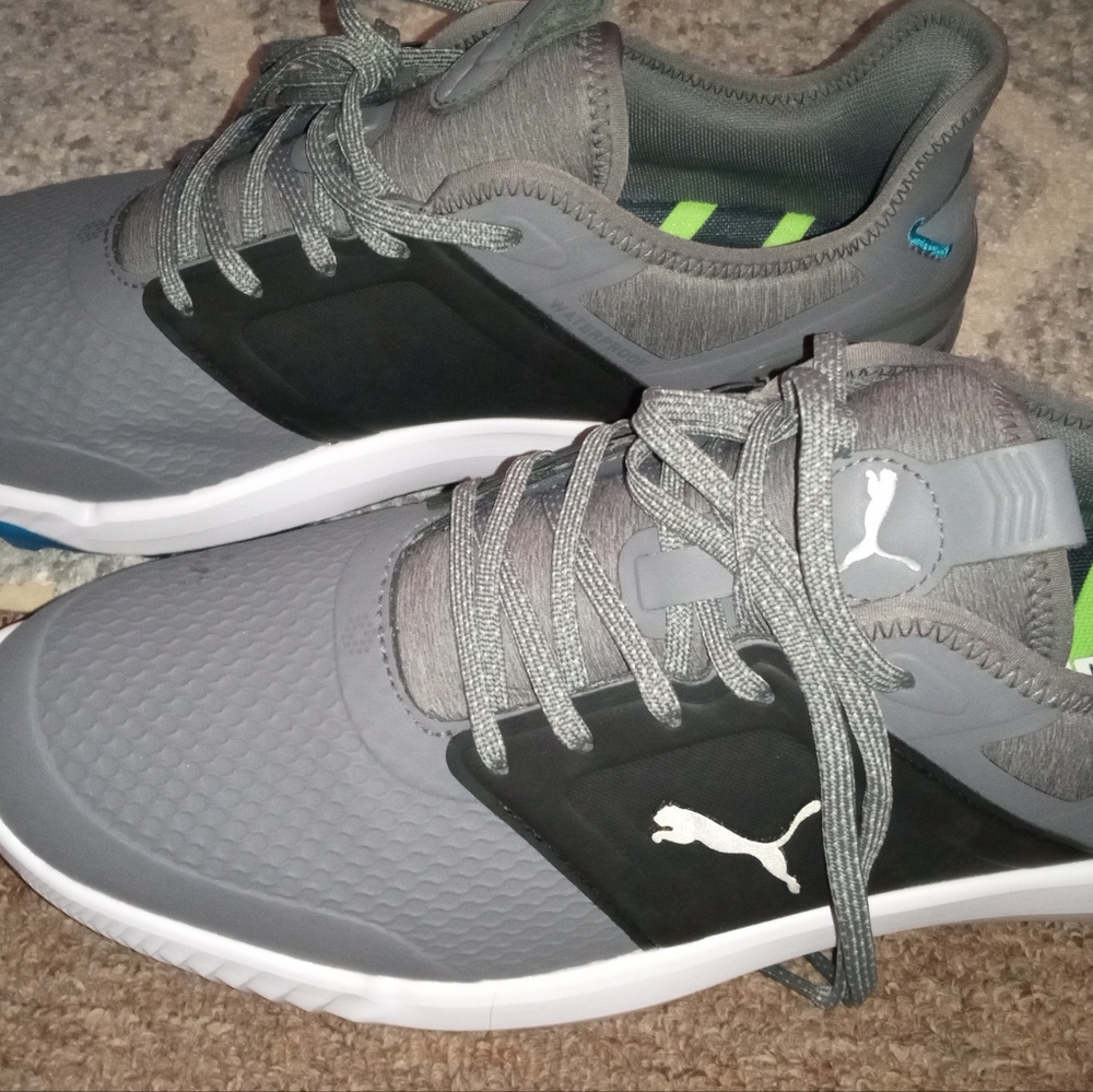 The new sport shoes 👟 puma size 11